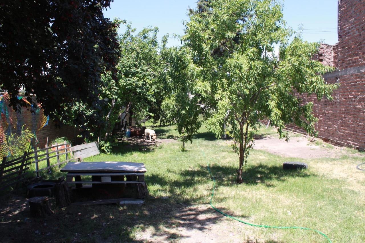Hostel La Casa Del Patio Bb Bahía Blanca Εξωτερικό φωτογραφία